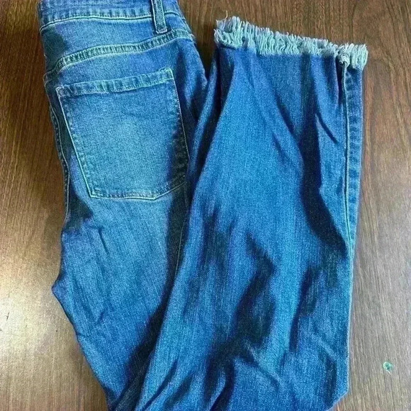 Harper Heritage Size 30 Distressed Women’s Jeans. High Rise Straight Leg - Picture 8 of 8